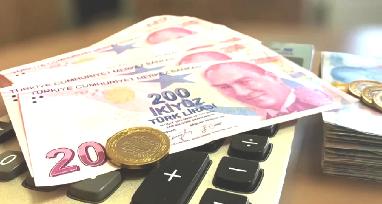 Bankaların İhtiyaç Kredisi Faizlerinde Şok Değişim! 100 Bin TL'lik Kredi İçin Ödenecek Yeni Miktar