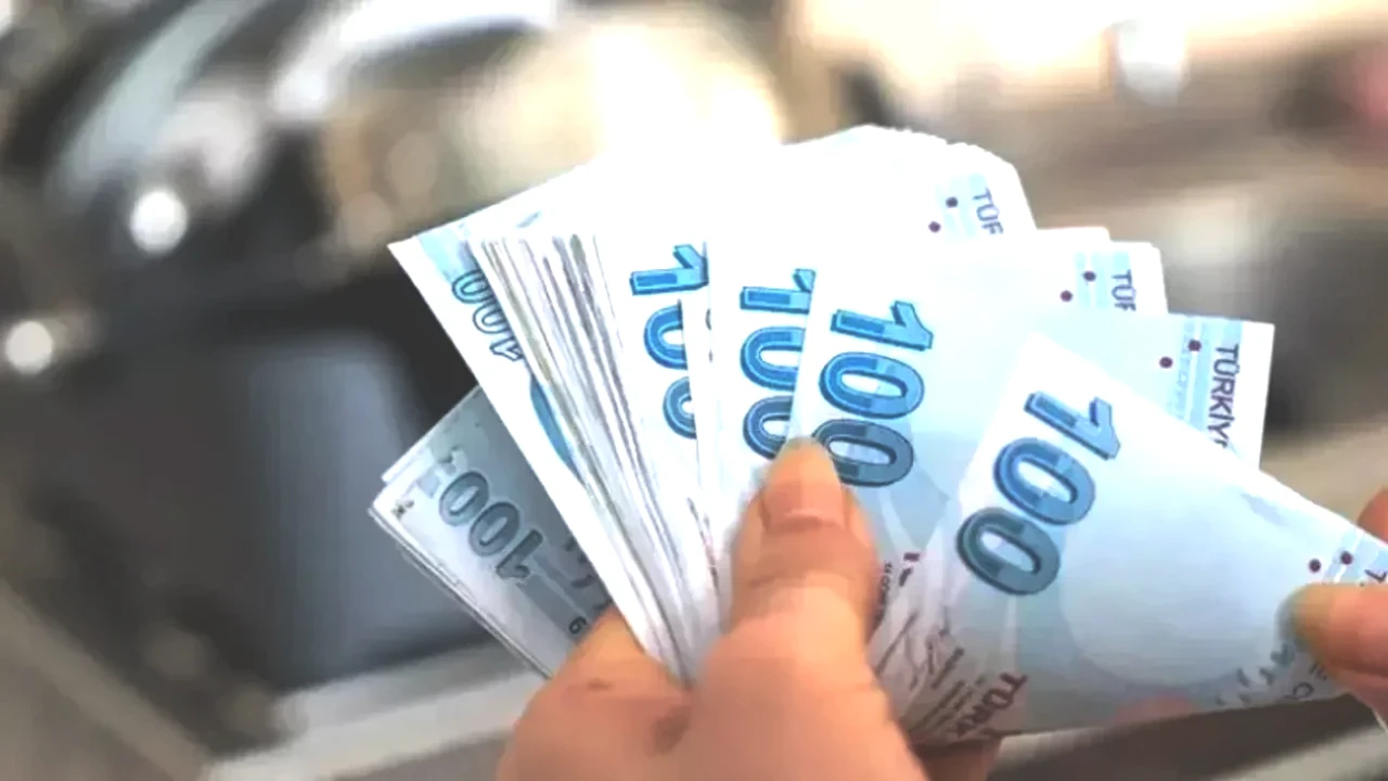 SGK'dan Dev Müjde! 10 Milyon Kişiye 5 Yıl Erken Emeklilik Fırsatı!